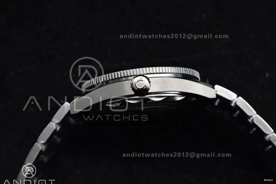 Best Super SS 1:1 300 Edition Heritage Black VSF Seamaster Clone A8912 on Bracelet Dial 0104